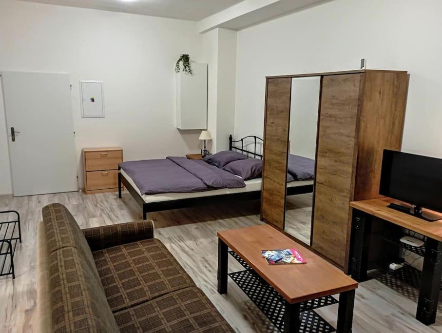 Apartament Liptovský Mikuláš Exteriör bild