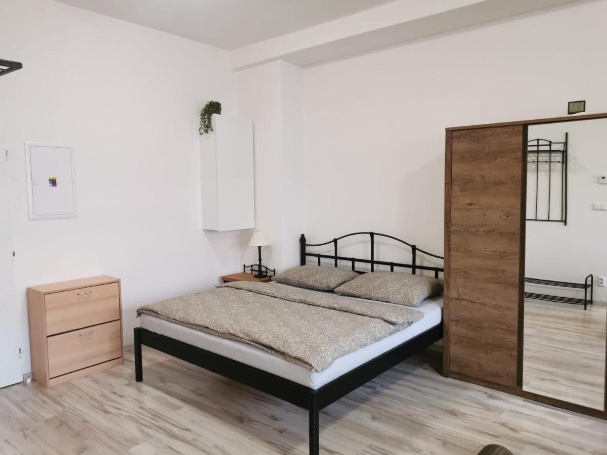 Apartament Liptovský Mikuláš Exteriör bild