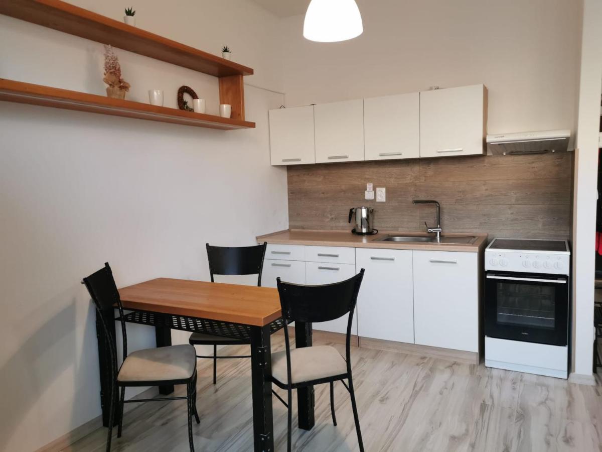 Apartament Liptovský Mikuláš Exteriör bild